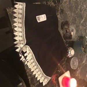 Short F21 xsmall black and ivory